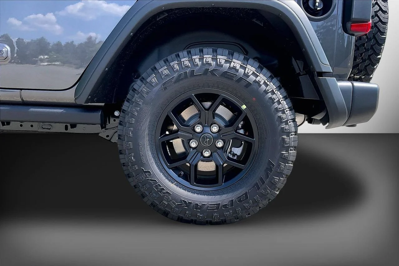 New 2026 Granite Crystal Metallic Clearcoat Jeep Willys image 31