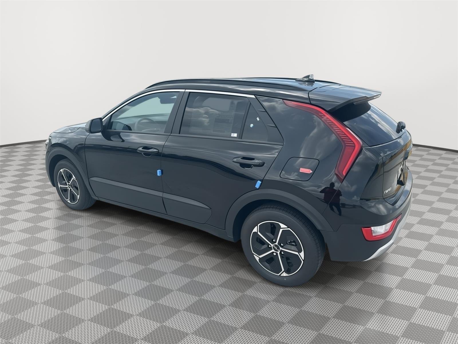 New 2026 Aurora Black Pearl Kia LX image 6