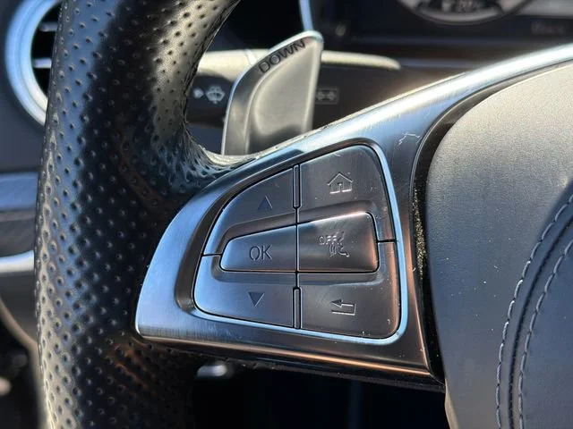 Used 2017 Black Mercedes-Benz 4MATIC® image 25