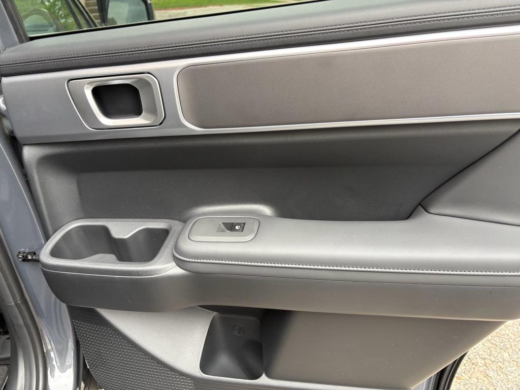 New 2026 Ecotronic Gray Hyundai SEL image 27