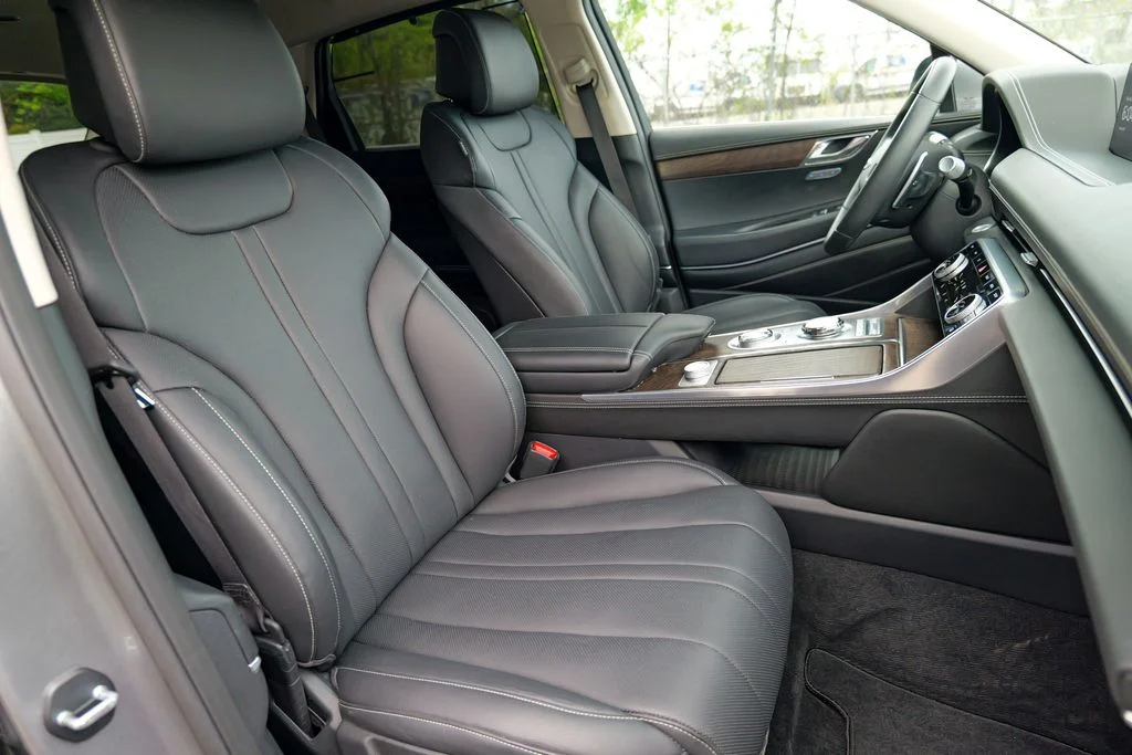 2024 GENESIS GV80 Standard - Photo 37