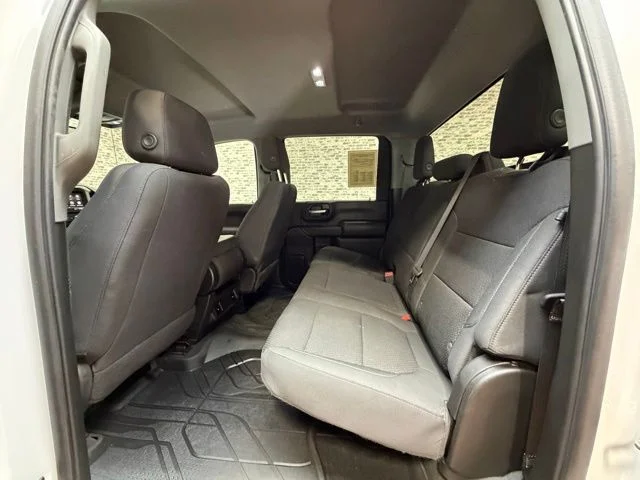 Used 2022 Summit White Chevrolet Custom image 11