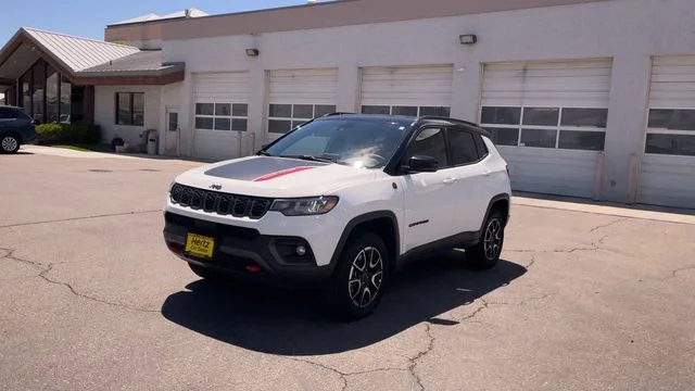 2025 Jeep Compass Trailhawk - Photo 5