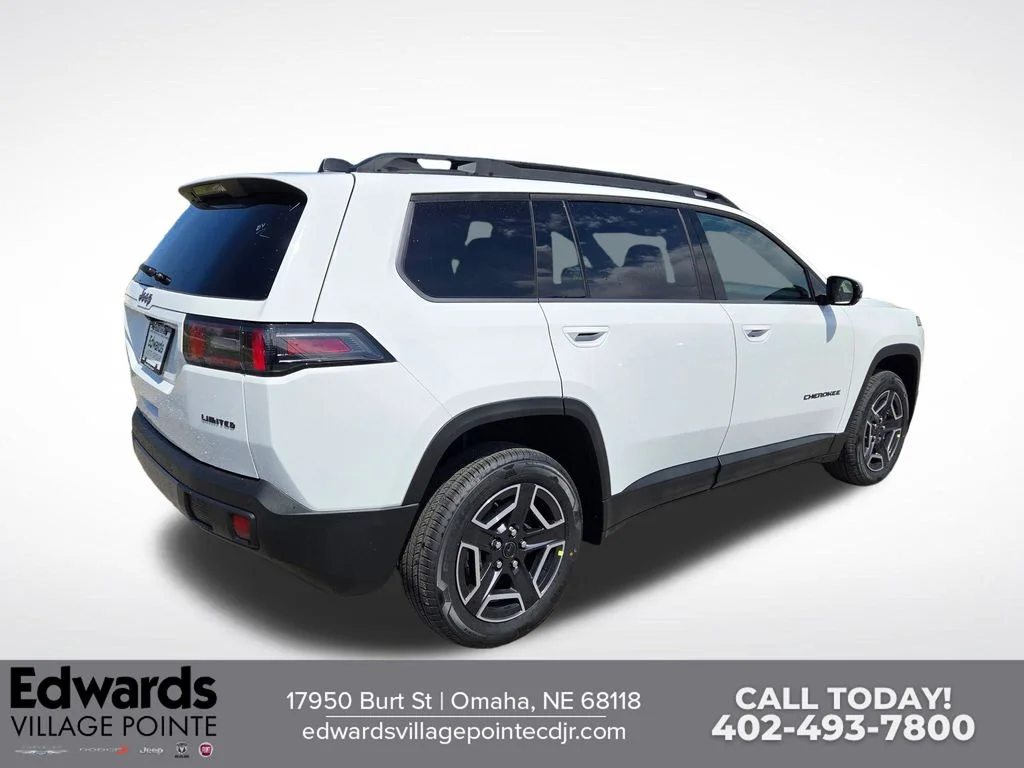 New 2026 Bright White Clear-Coat Exterior Paint Jeep Limited image 3