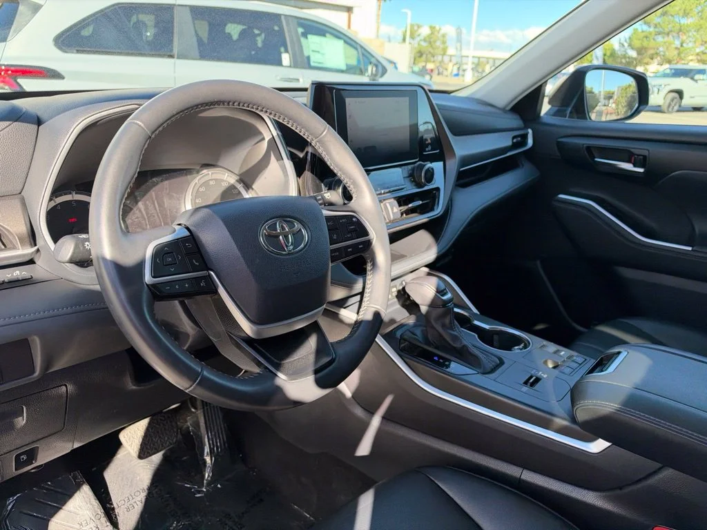 Used 2024 Black Toyota XLE image 15