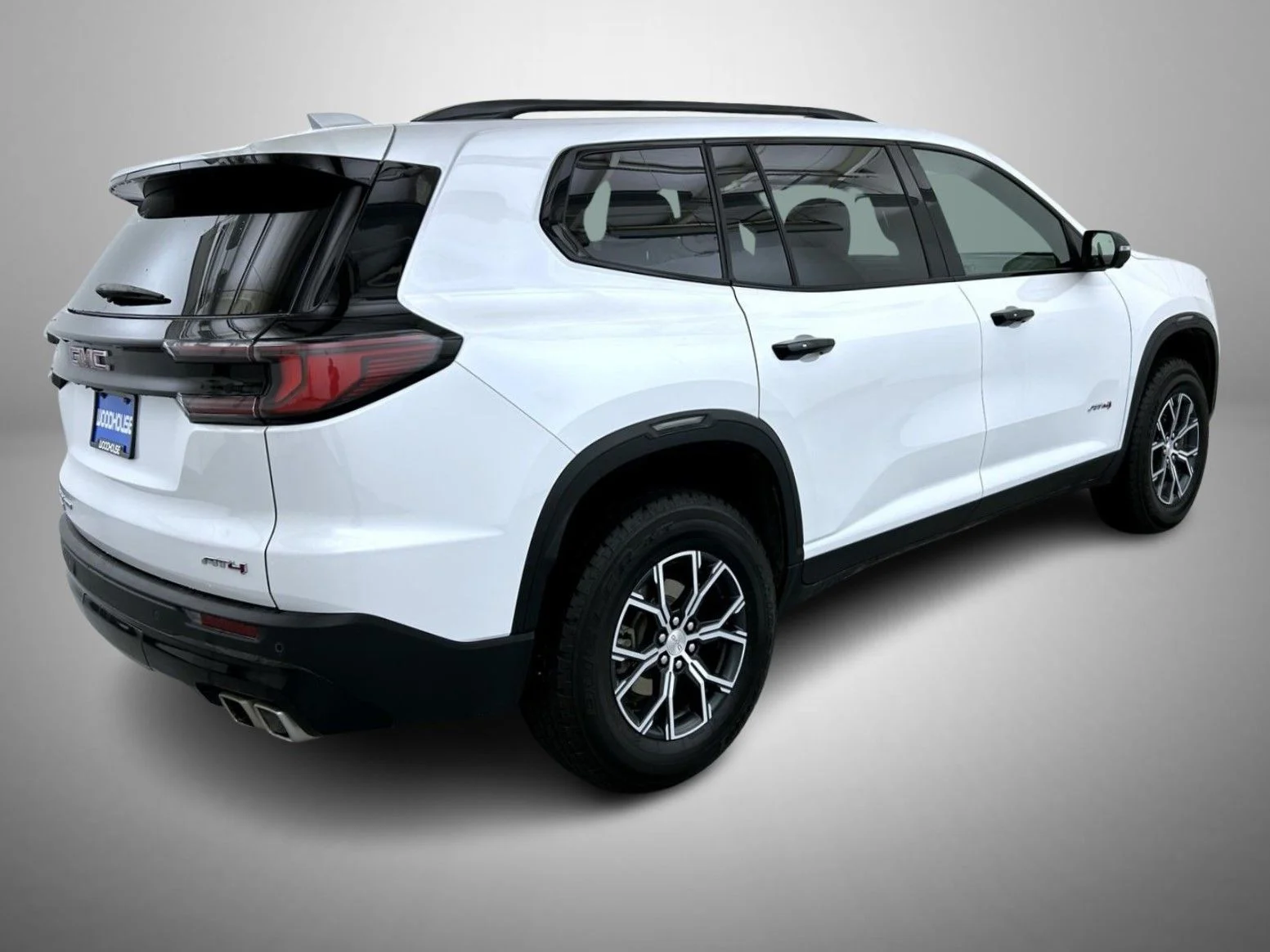 Used 2025 White GMC AT4 image 5