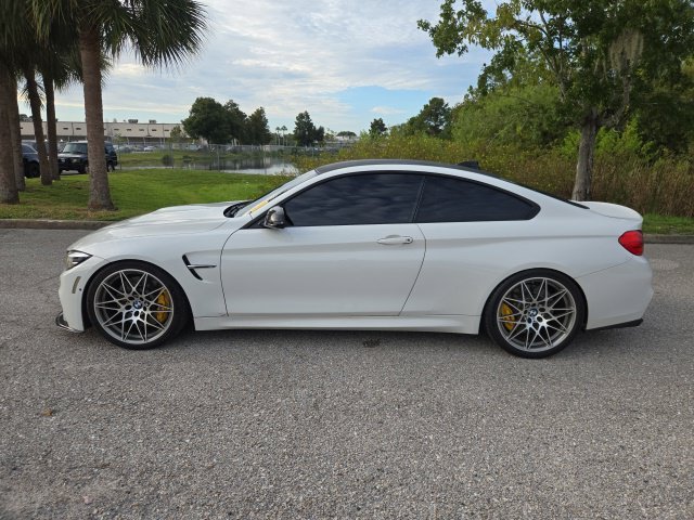 Used 2015 Alpine White BMW Base image 2