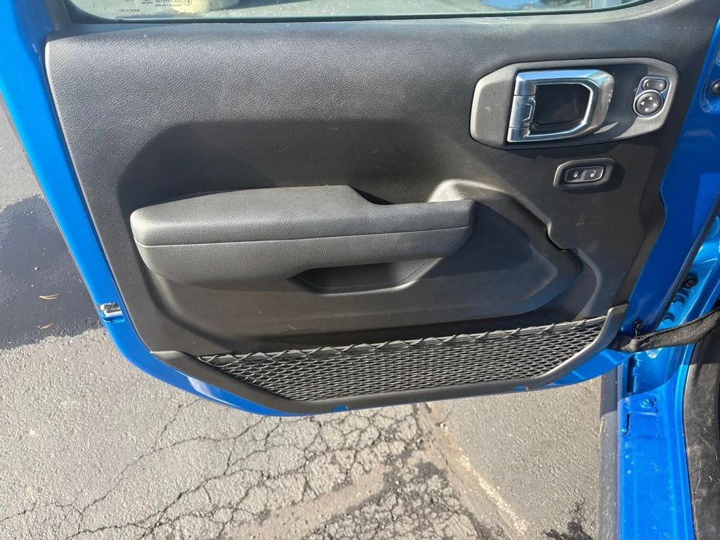 2025 Jeep Wrangler 4-Door Willys - Photo 15