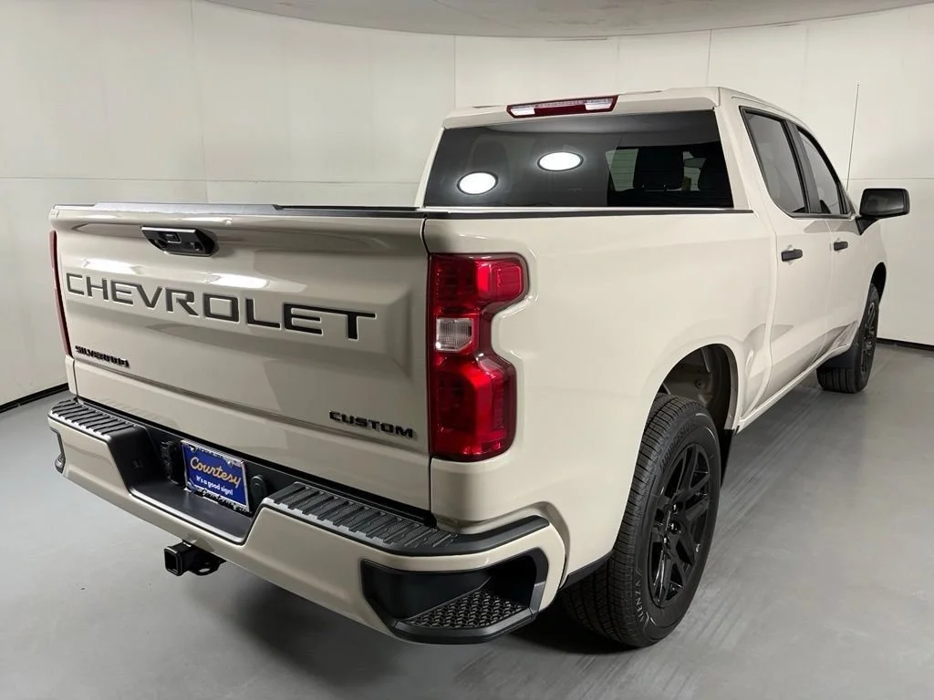 New 2026 White Sands Chevrolet Custom image 8