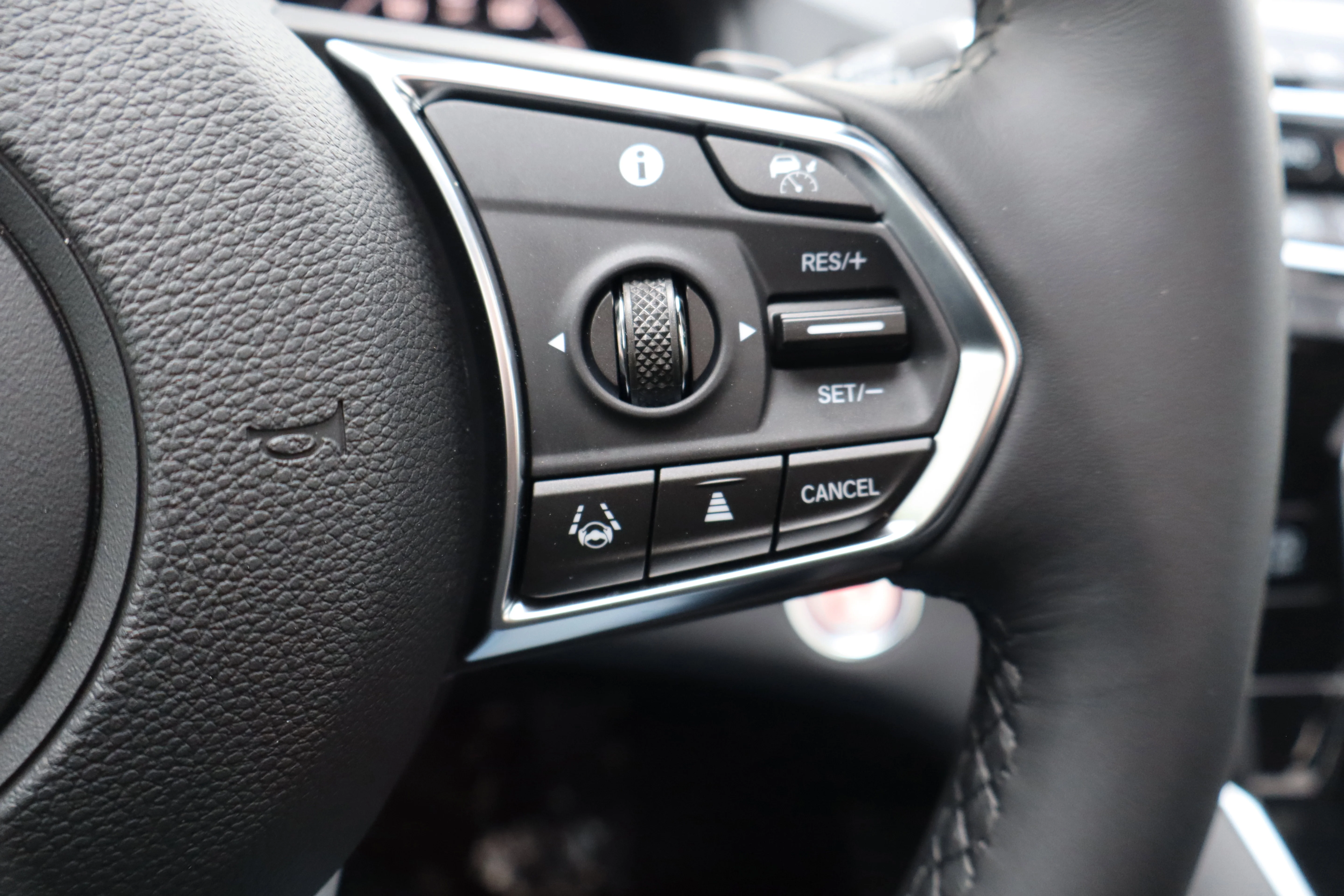 New 2026 Majestic Black Pearl Acura w/Technology Package image 12