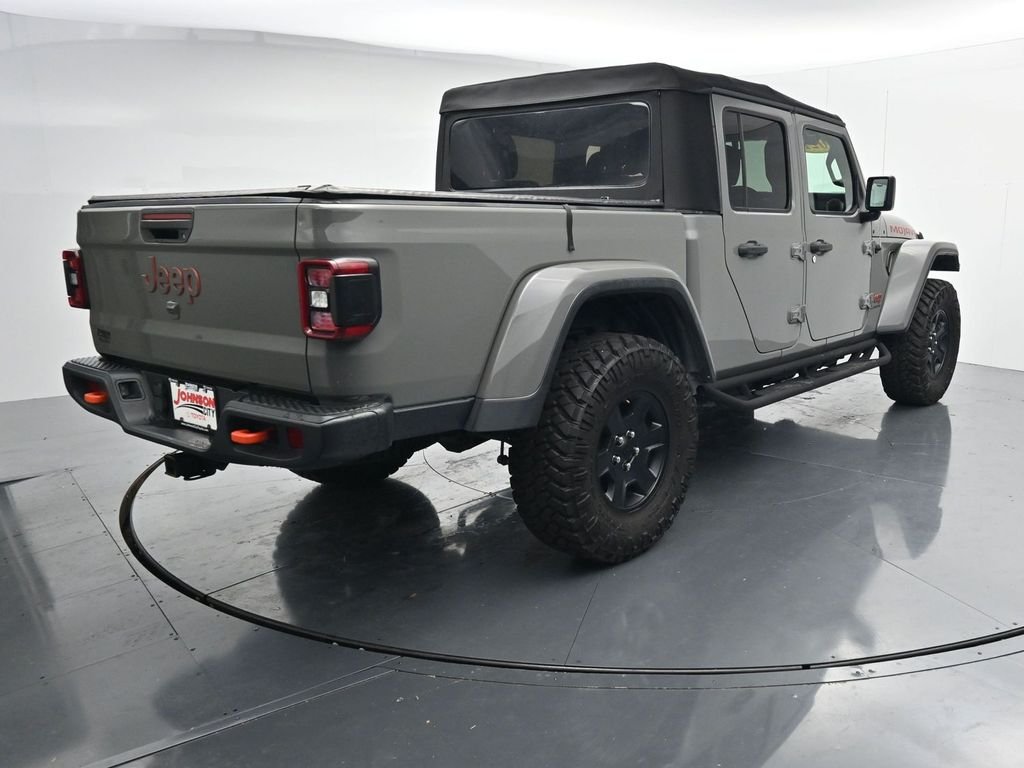 Used 2021 Gray Jeep Mojave image 7