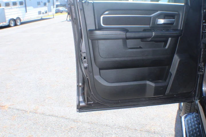 Used 2025  Ram Big Horn image 6