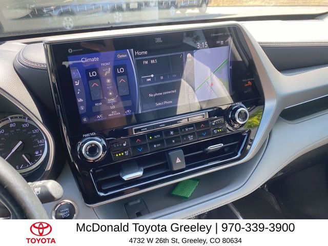 Used 2022 Gray Toyota Platinum image 18
