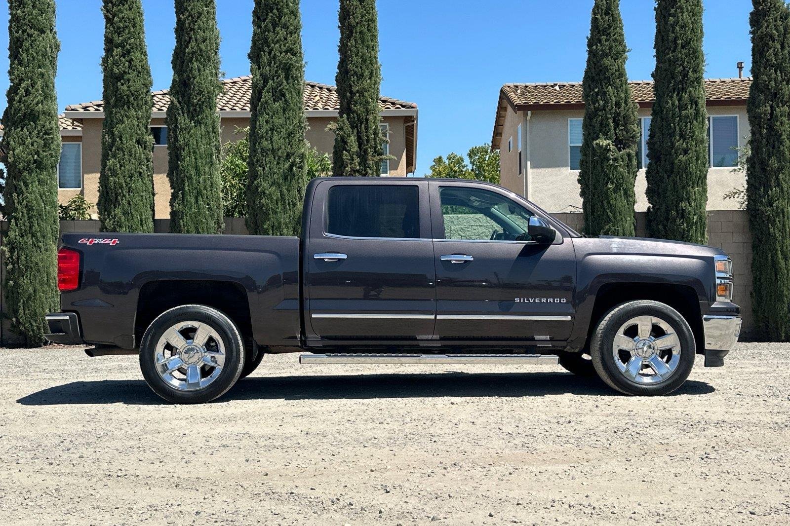 Used 2015 Tungsten Metallic Chevrolet LTZ image 3