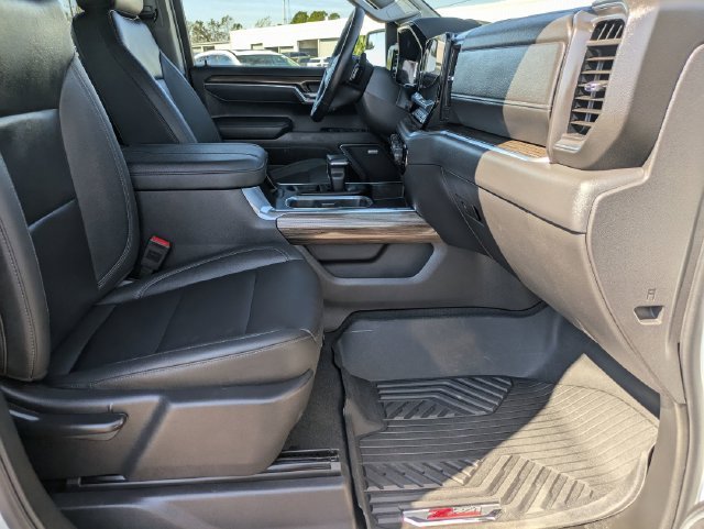 Used 2024 White Chevrolet LT Trail Boss image 27