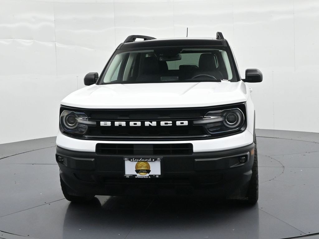 Used 2022 Oxford White Ford Outer Banks 4x4 image 3