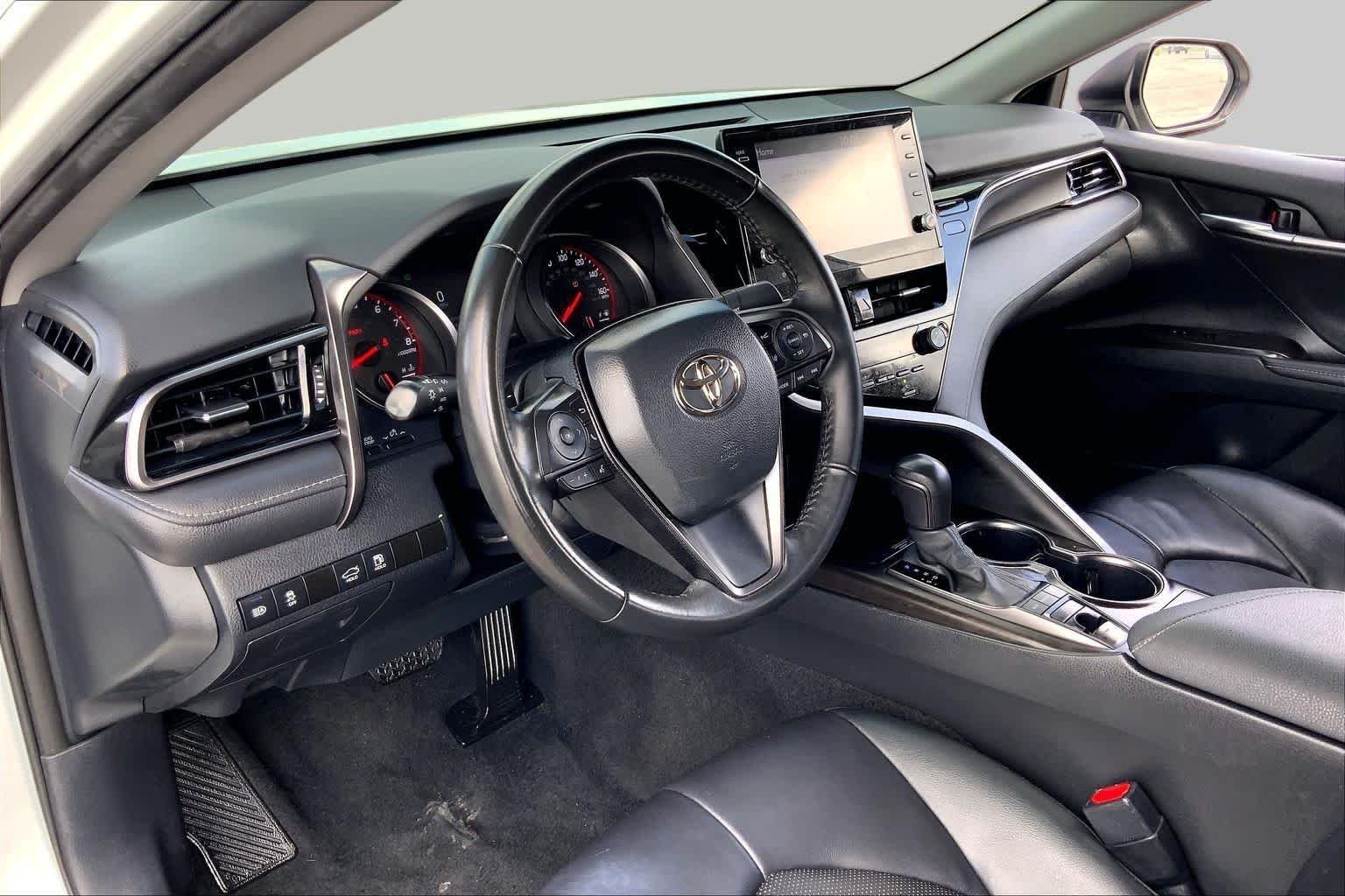 Used 2024 Ice Edge Toyota XSE image 17