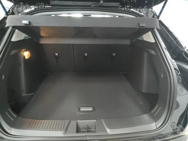 2026 Chevrolet Trax LT - Photo 8