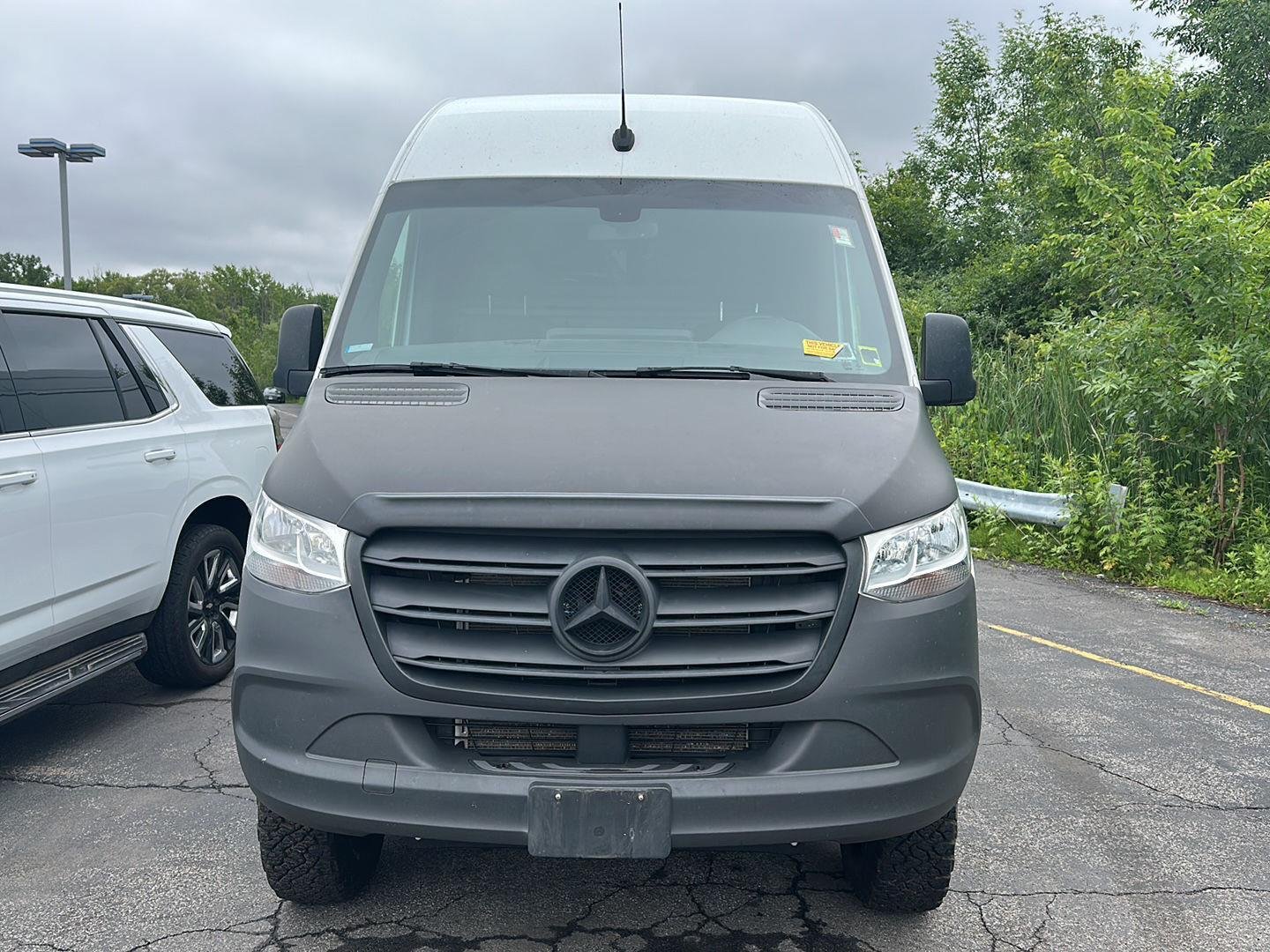 Used 2023  Mercedes-Benz  image 6