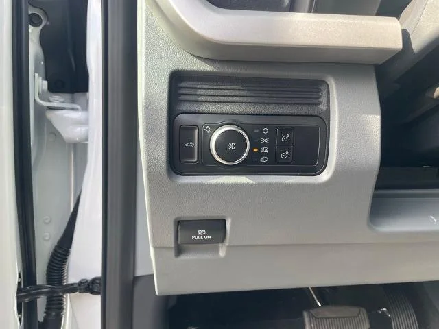 New 2026 Oxford White Ford F-350® XL image 47