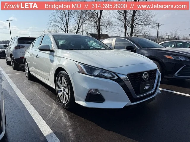 2019 Nissan Altima 4d Sedan FWD 2.5L S