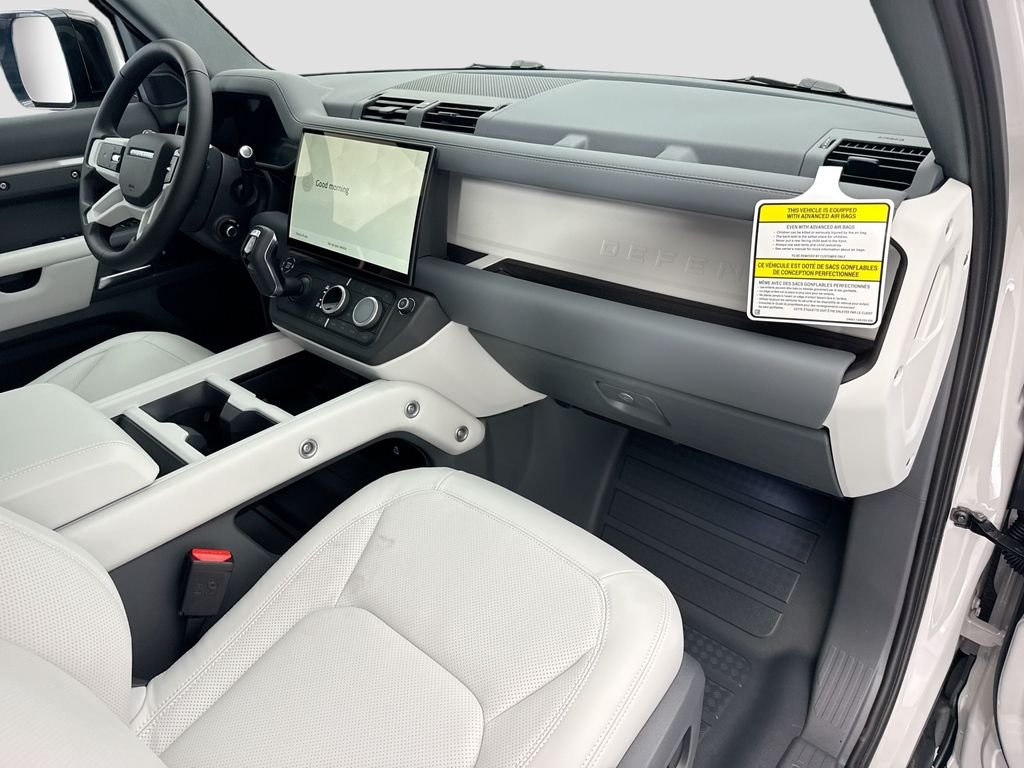 New 2026 Borasco Grey Land Rover X-Dynamic SE image 16
