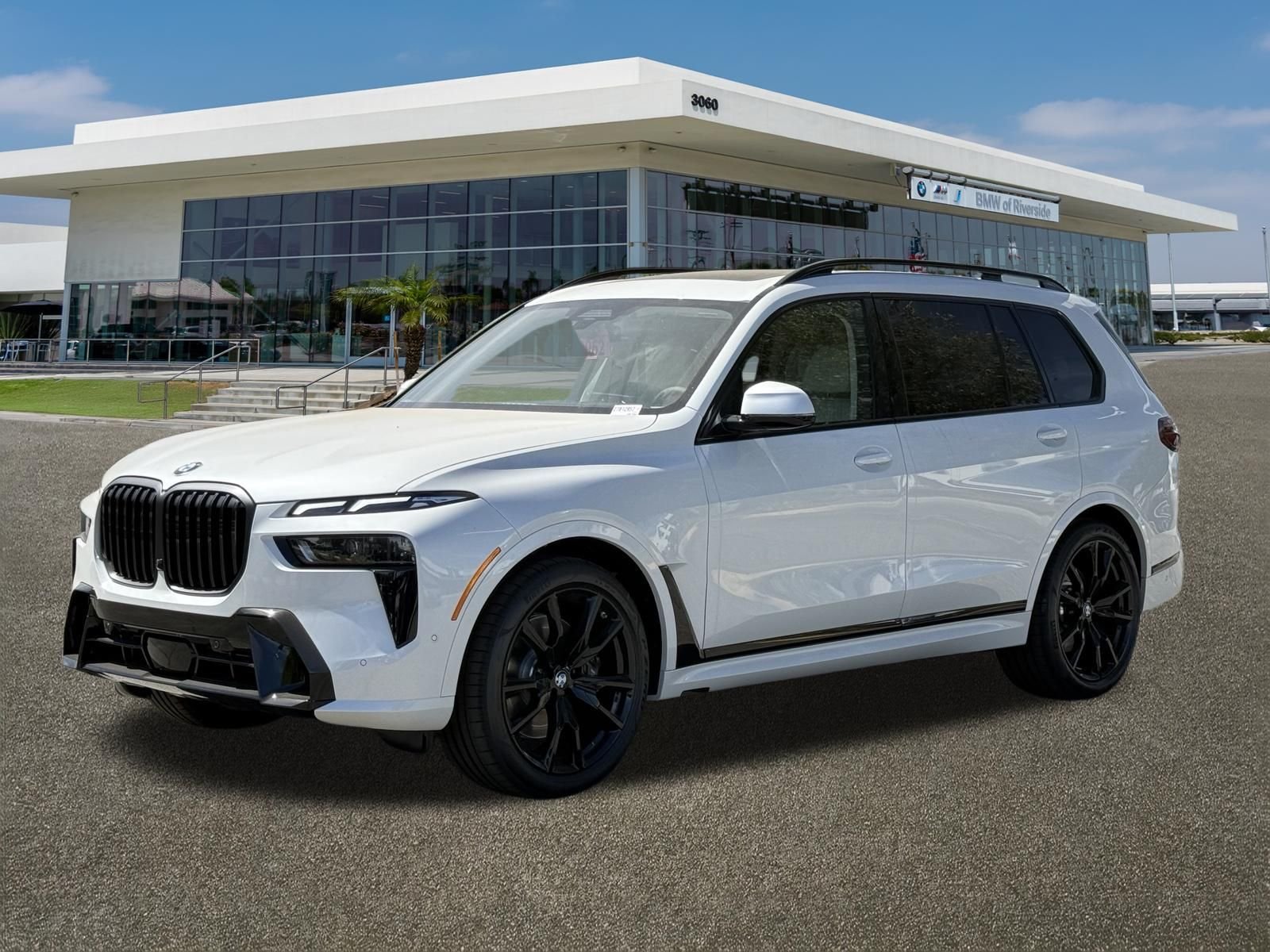 New 2027 Mineral White Metallic BMW xDrive40i image 4