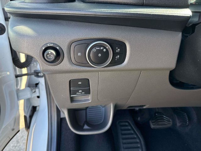 Used 2024 White Ford XLT image 30