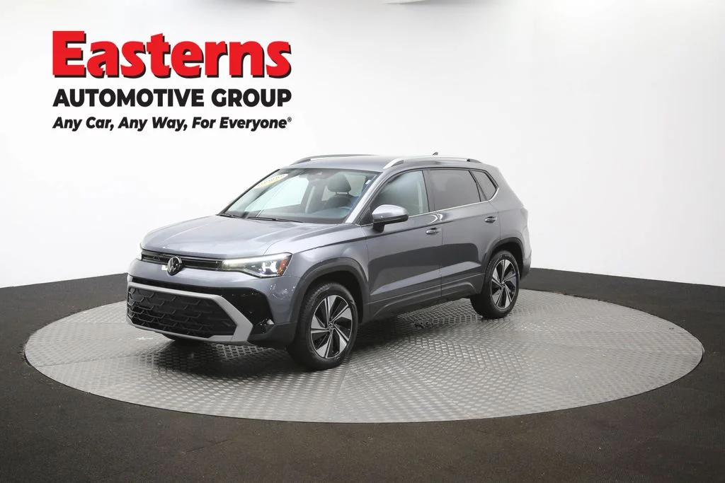 Used 2025 Gray Volkswagen 1.5T SE image 54