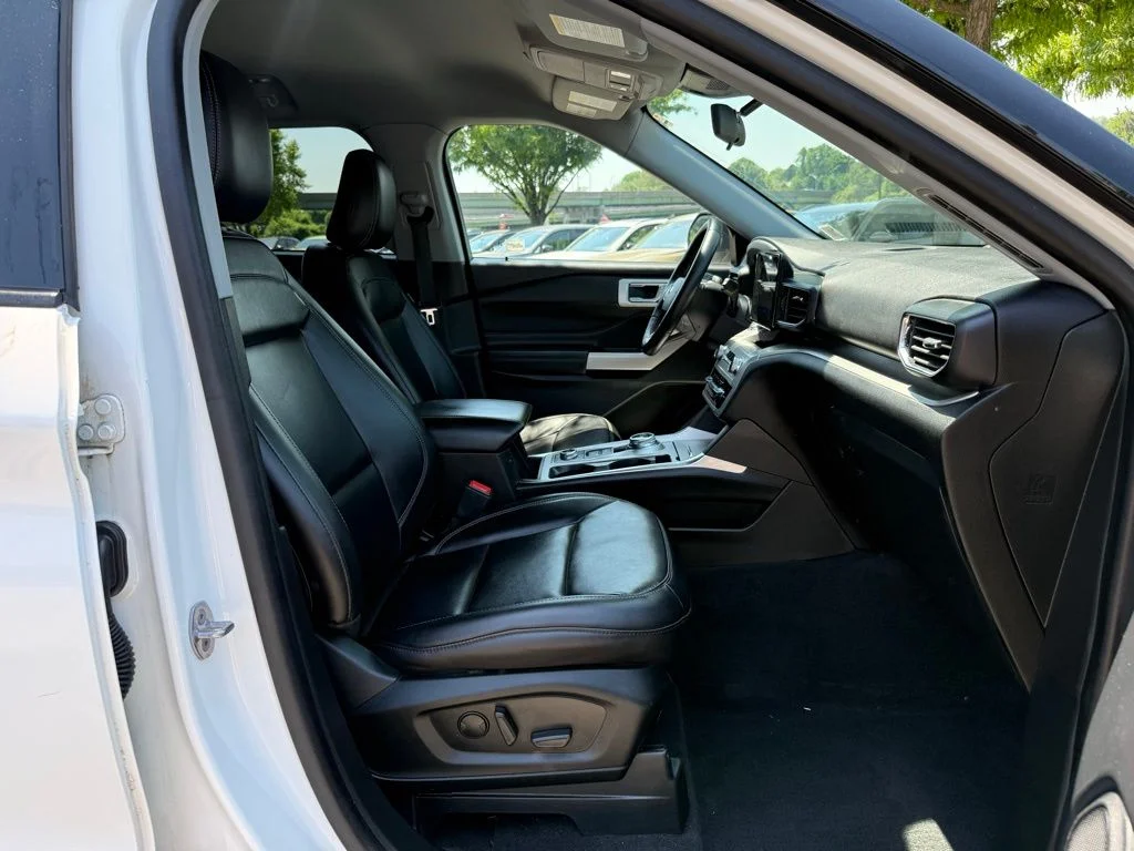 Used 2022 White Ford XLT image 31