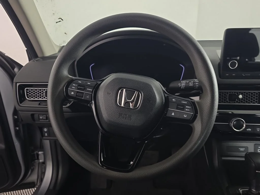 2023 Honda Civic Hatchback LX - Photo 13