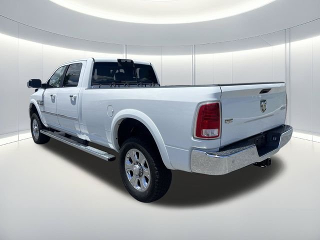 Used 2018 White Ram Laramie image 3