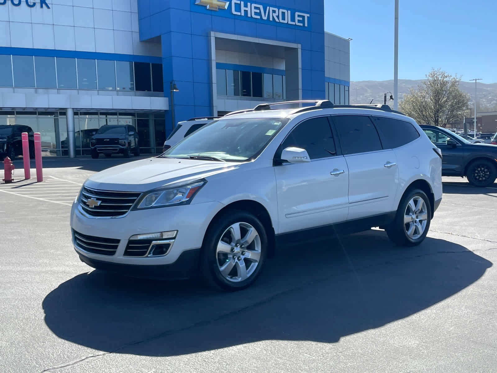 Used 2017 Chevrolet Traverse Premier with VIN 1GNKVJKD3HJ195153 for sale in Woods Cross, UT