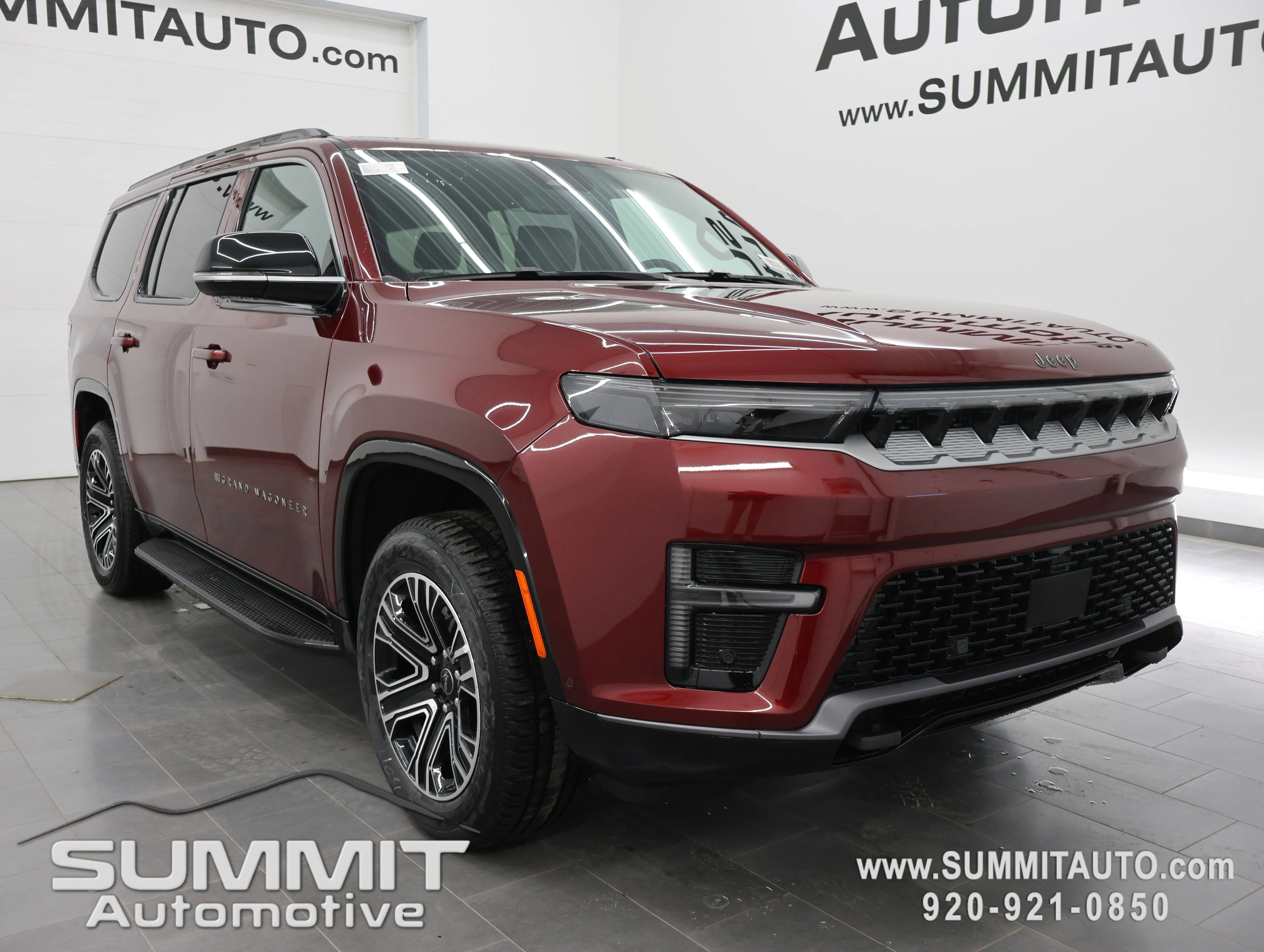 New 2026 Velvet Red Pearl-Coat Exterior Paint Jeep  image 2
