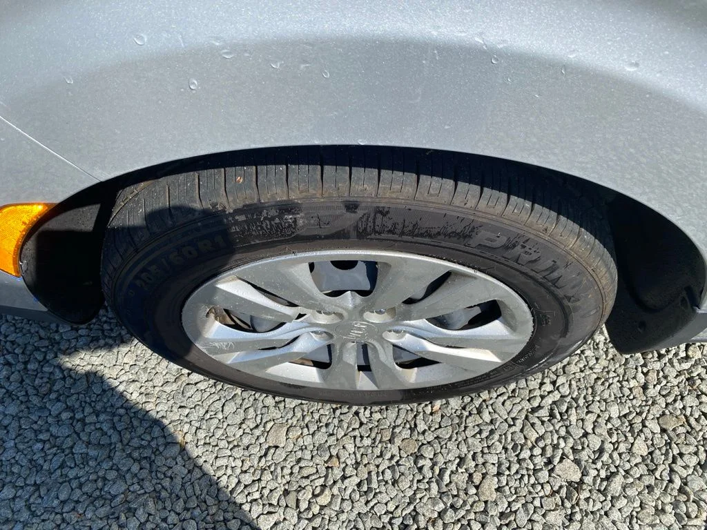 2021 Kia Soul LX - Photo 27