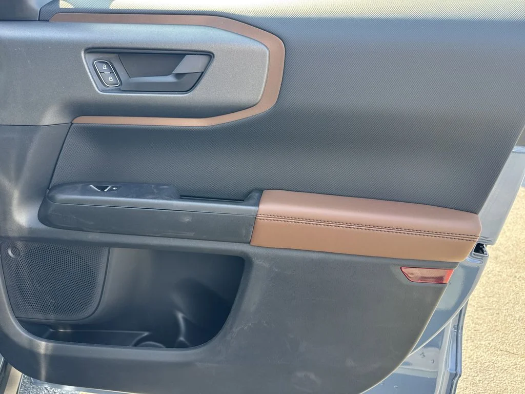 New 2026 Azure Gray Metallic Tri-Coat Ford Outer Banks® image 14