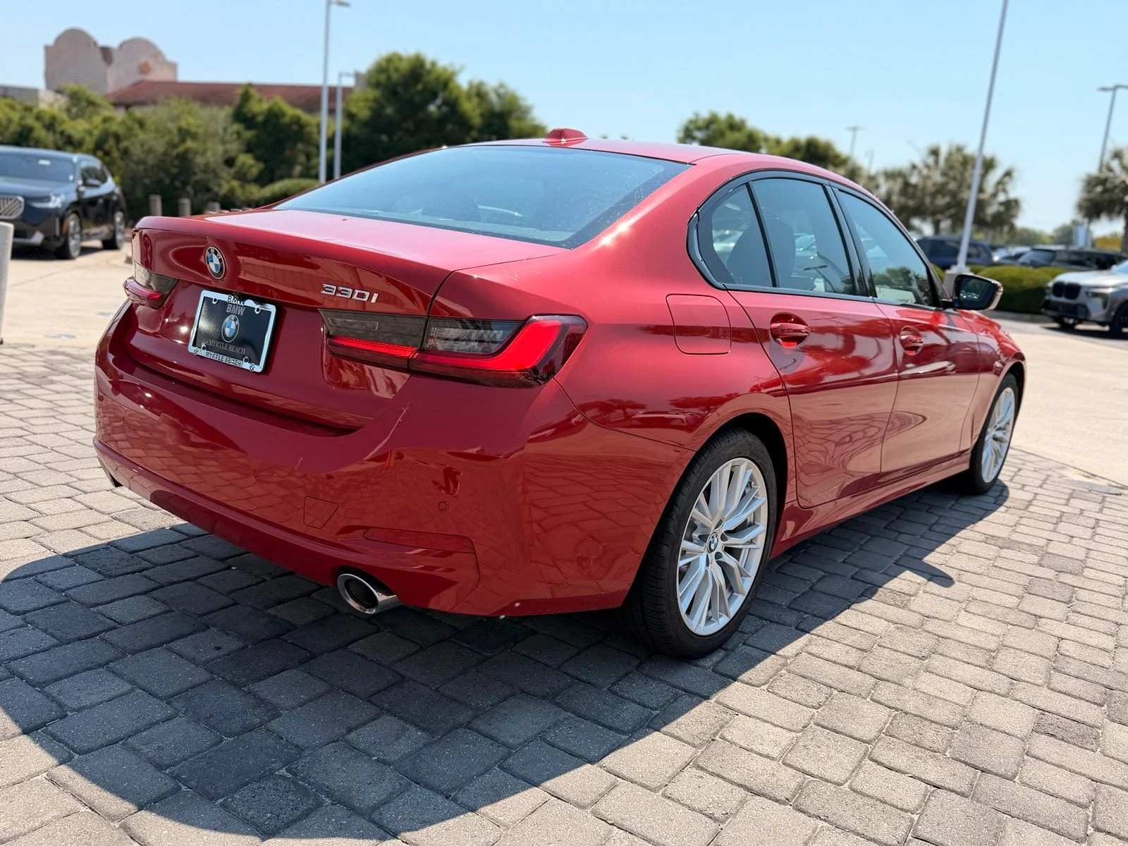 Used 2023 Melbourne Red Metallic BMW 330i image 9
