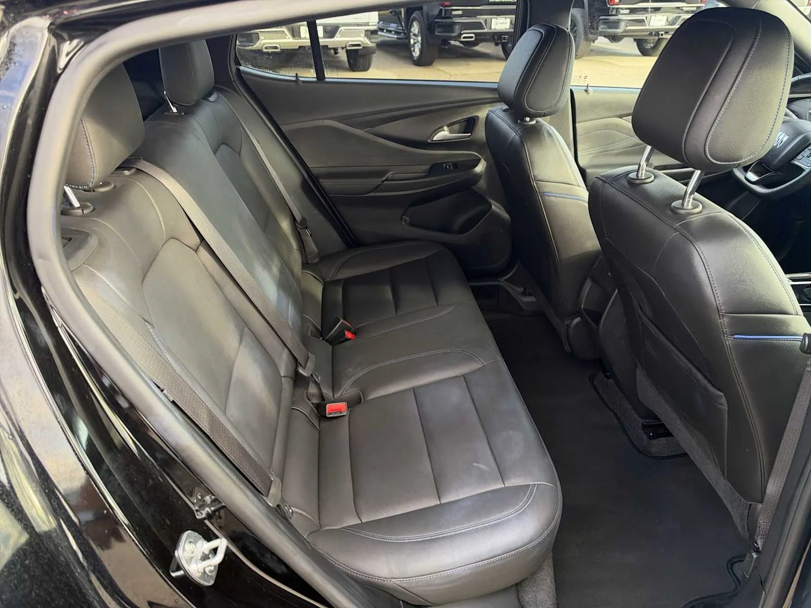 2025 Buick Envista Sport Touring - Photo 24