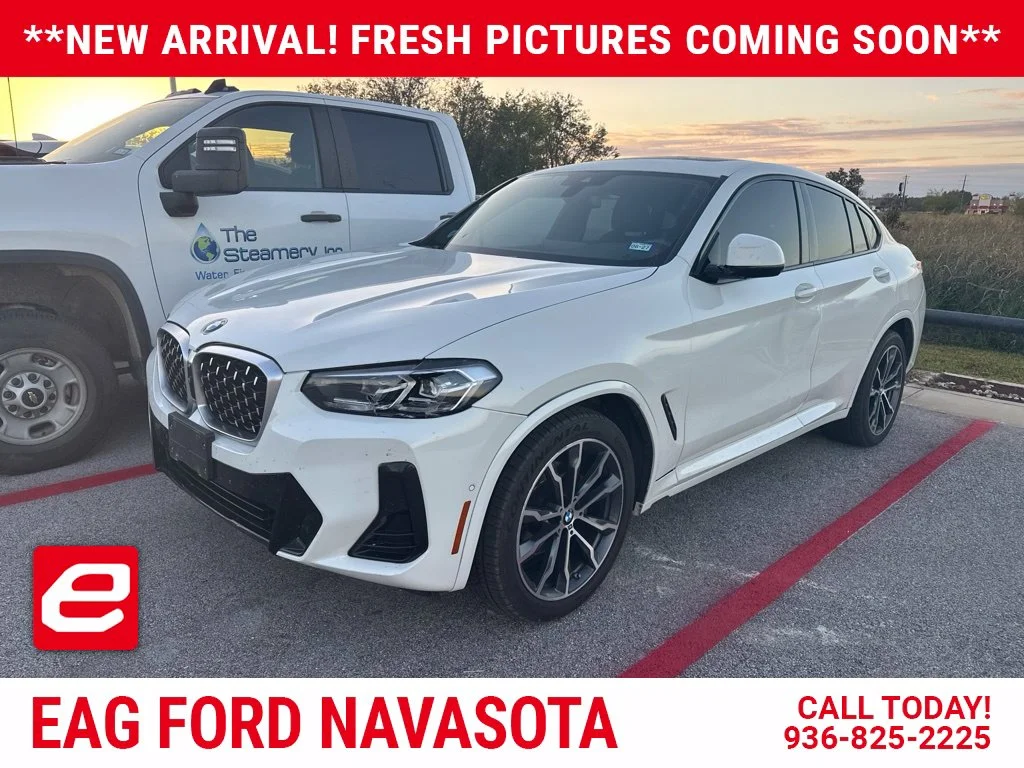 2022 BMW X4