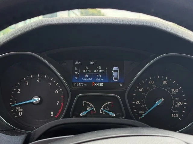 Used 2015 Silver Ford SE image 15