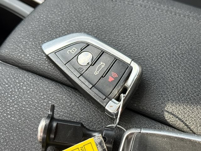 Used 2015 Brown Metallic BMW xDrive35i image 11