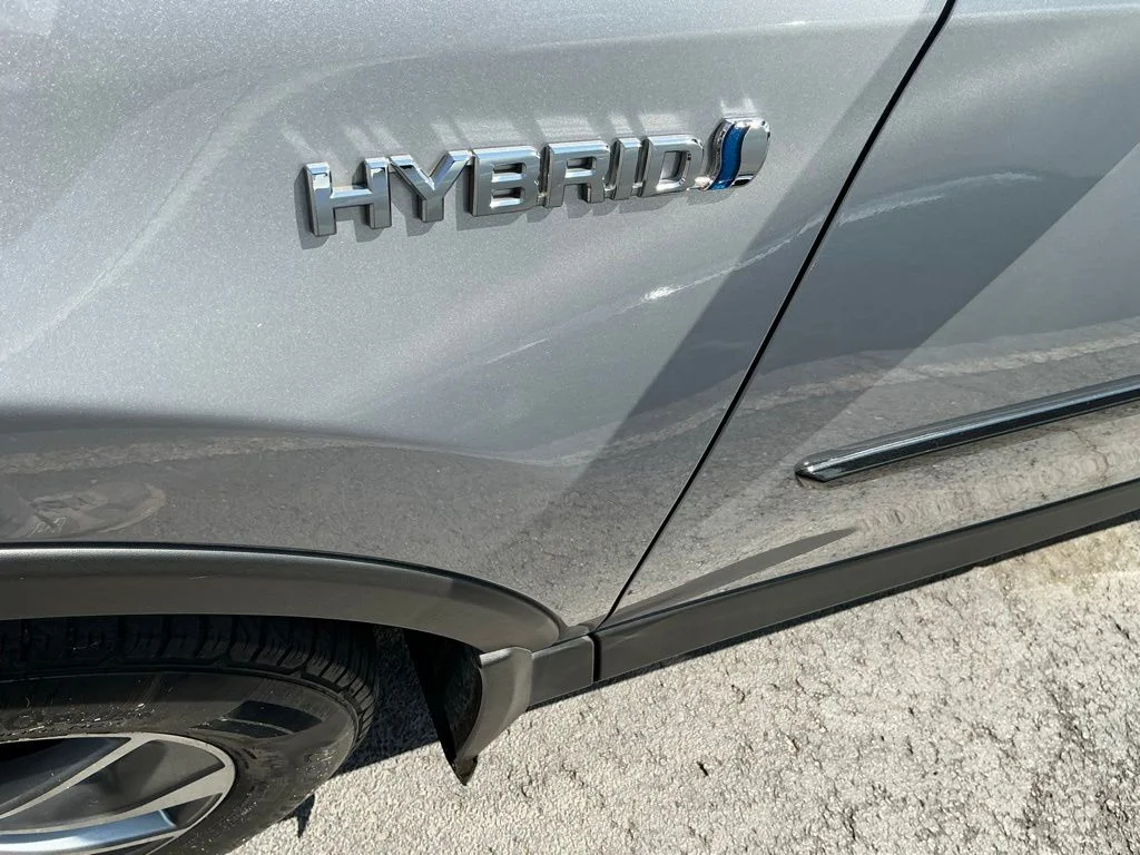 2018 Toyota RAV4 Hybrid XLE AWD's photo