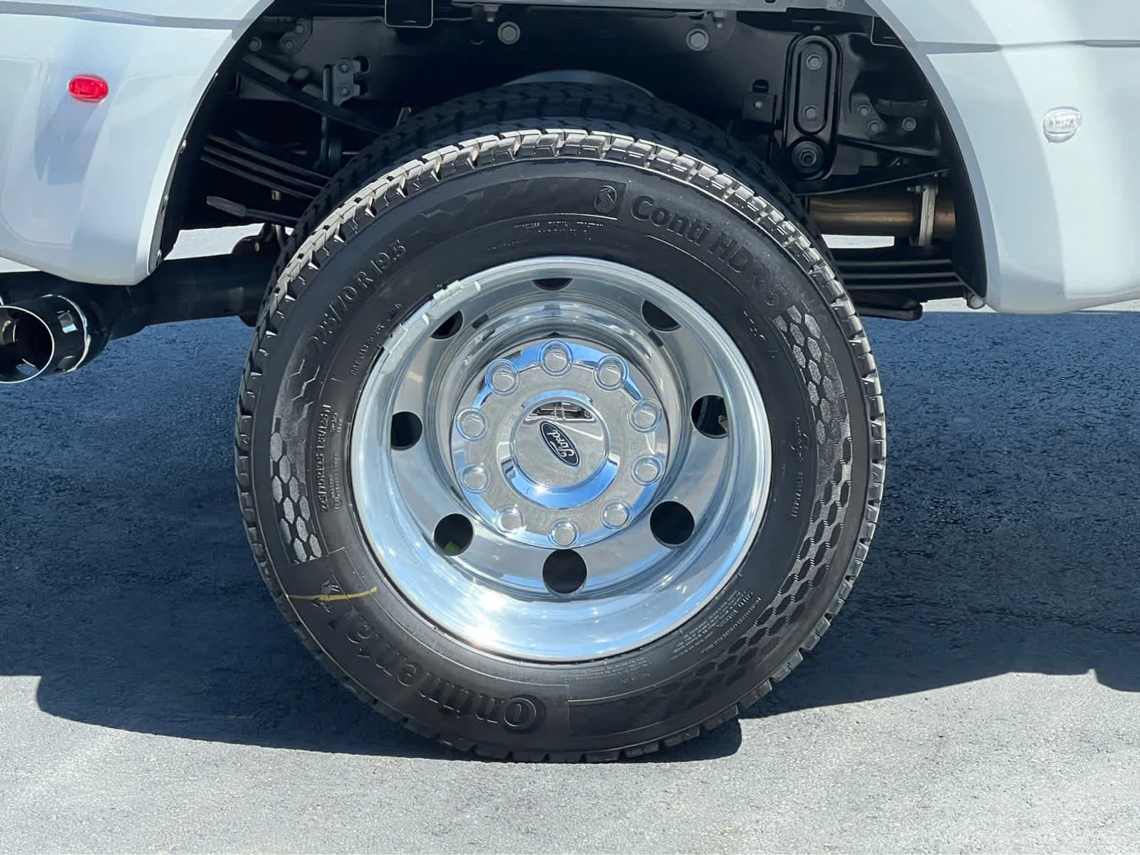New 2026 Avalanche Ford F-450® Platinum® image 15