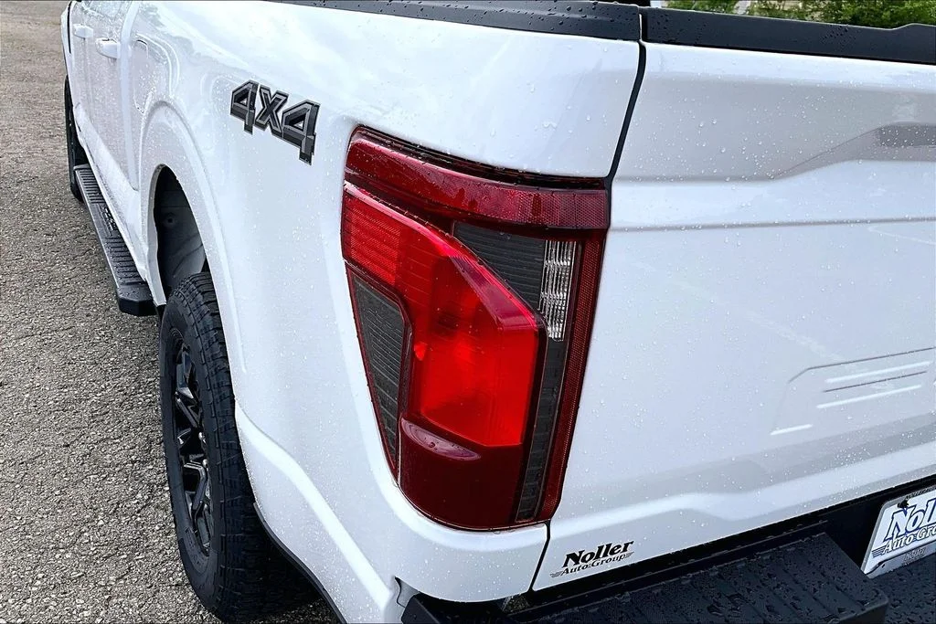 New 2026 White Ford XLT image 29
