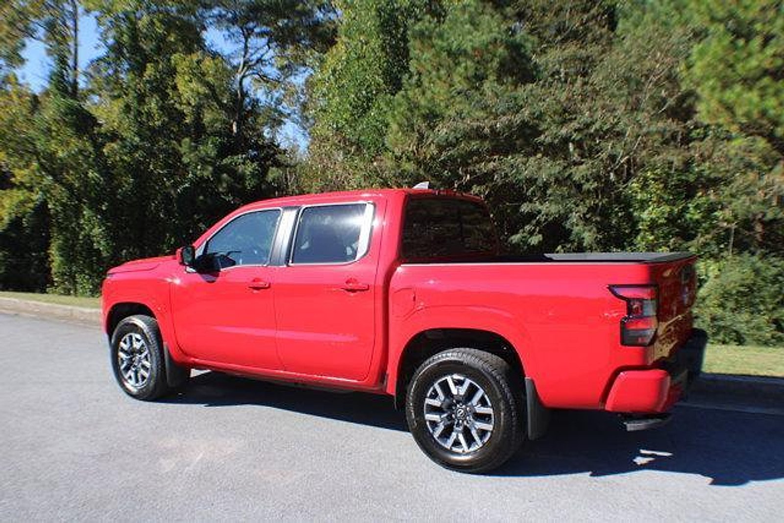 New 2026 Red Alert Nissan SV image 3