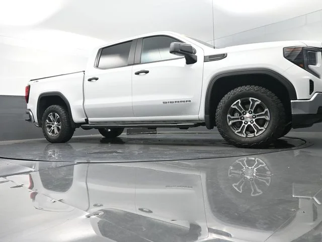 Used 2025 White GMC Pro image 40