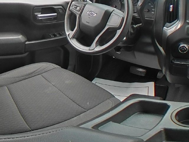 Used 2022 Silver Chevrolet Custom image 38