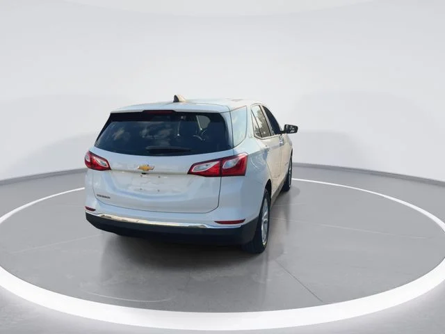 Used 2021 White Chevrolet LS image 8