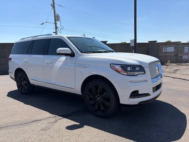 Certified Pre-Owned 2024 Lincoln Navigator Reserve