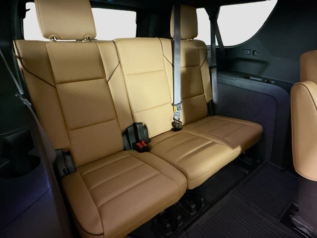 Used 2025 Black Cadillac Premium image 30